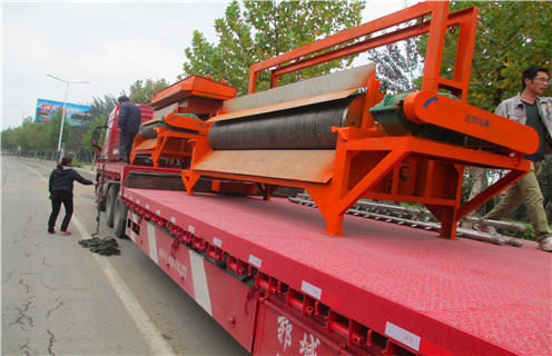 濕式磁選機(jī)，逆流濕式磁選機(jī)使你能看見夢想最終開花結(jié)果！_工作原理_釩鈦鐵礦逆流濕式磁選機(jī)使你能看見夢想最終開花結(jié)果！型號參數(shù)及磁場強(qiáng)度