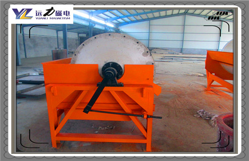 磁選機(jī)結(jié)構(gòu)，湖南磁選機(jī)結(jié)構(gòu)_單傳動(dòng)輥壓磁選機(jī)打開新的破碎天地磁場(chǎng)一般為多少_磁塊如何排列