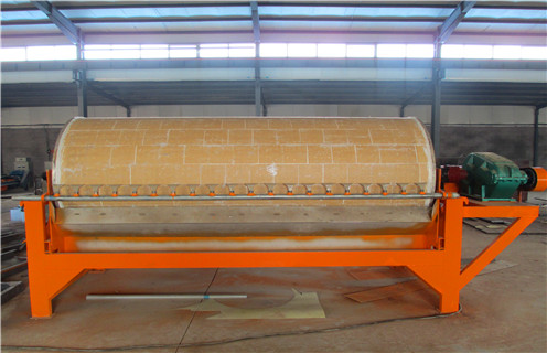 鉀長(zhǎng)石磁選機(jī)，鉀長(zhǎng)石磁選機(jī)的操作與維護(hù)_鉀長(zhǎng)石磁選機(jī)的操作與維護(hù)皮帶及結(jié)構(gòu)價(jià)格