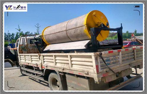 干式磁選機，山西干式磁選機的原理和作用_推薦合適廠家皮帶及結(jié)構(gòu)價格，山西干式磁選機的原理和作用，干式磁選機廠家生產(chǎn)高性能干式磁選機設(shè)備回饋客戶